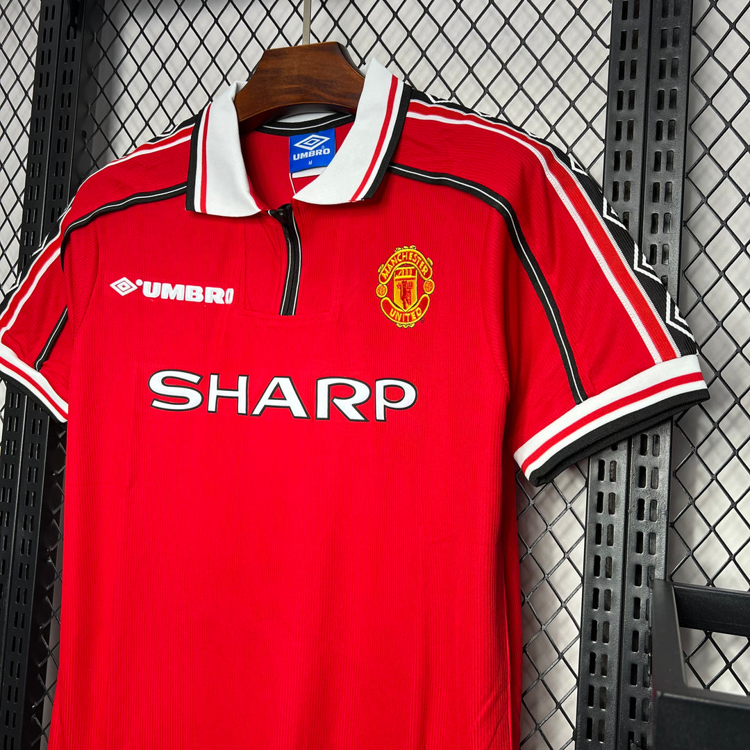 Manchester United 1998 - 1999 Hemmatröja