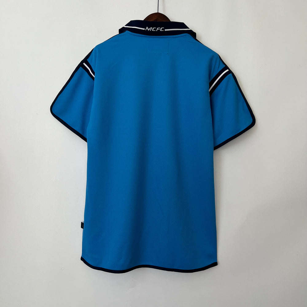 Manchester City 2001 - 2002 Hemmatröja