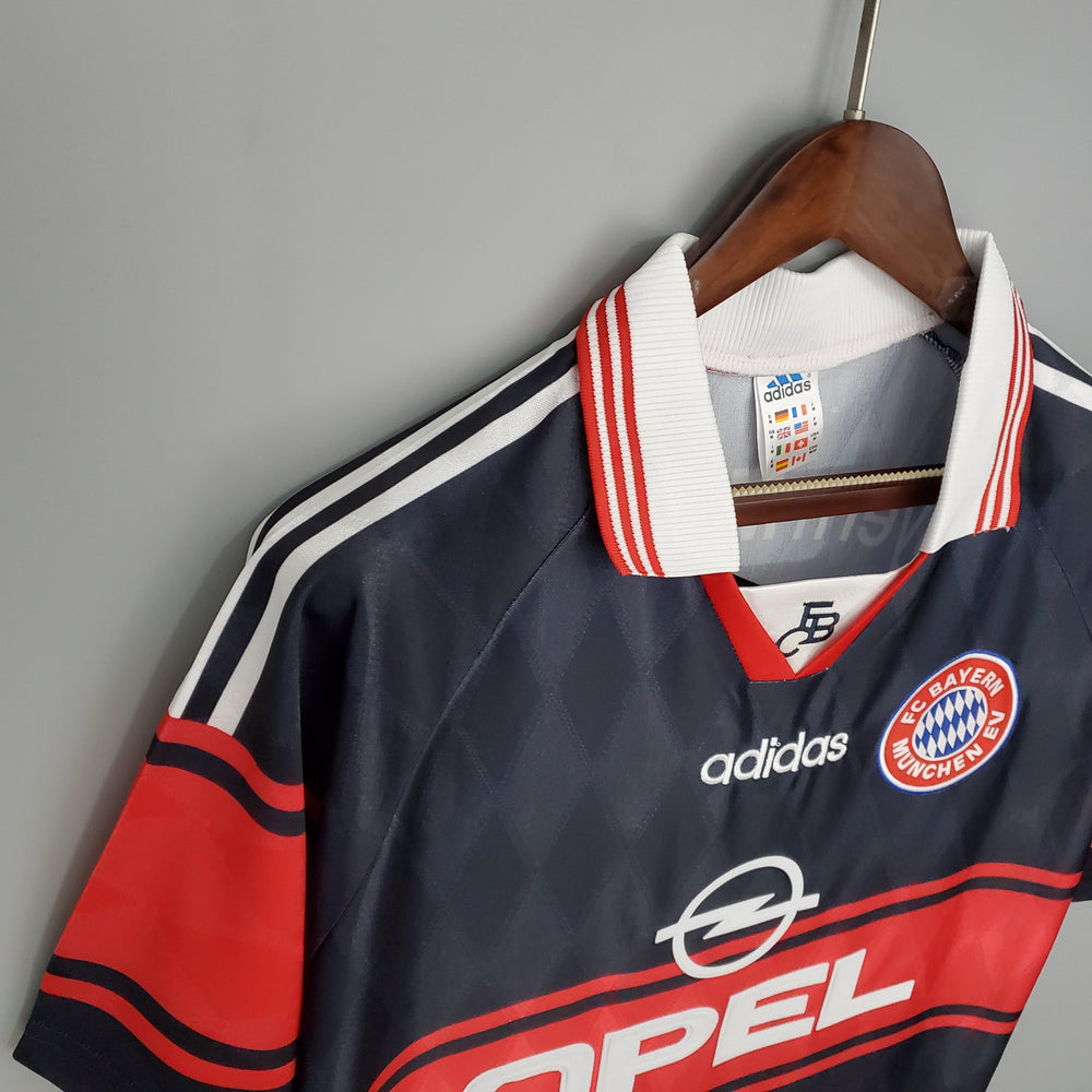 Bayern München 1998 - 1999 Hemmatröja